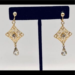 Vintage gold filigree clip on dangles simple drops rhinestones
